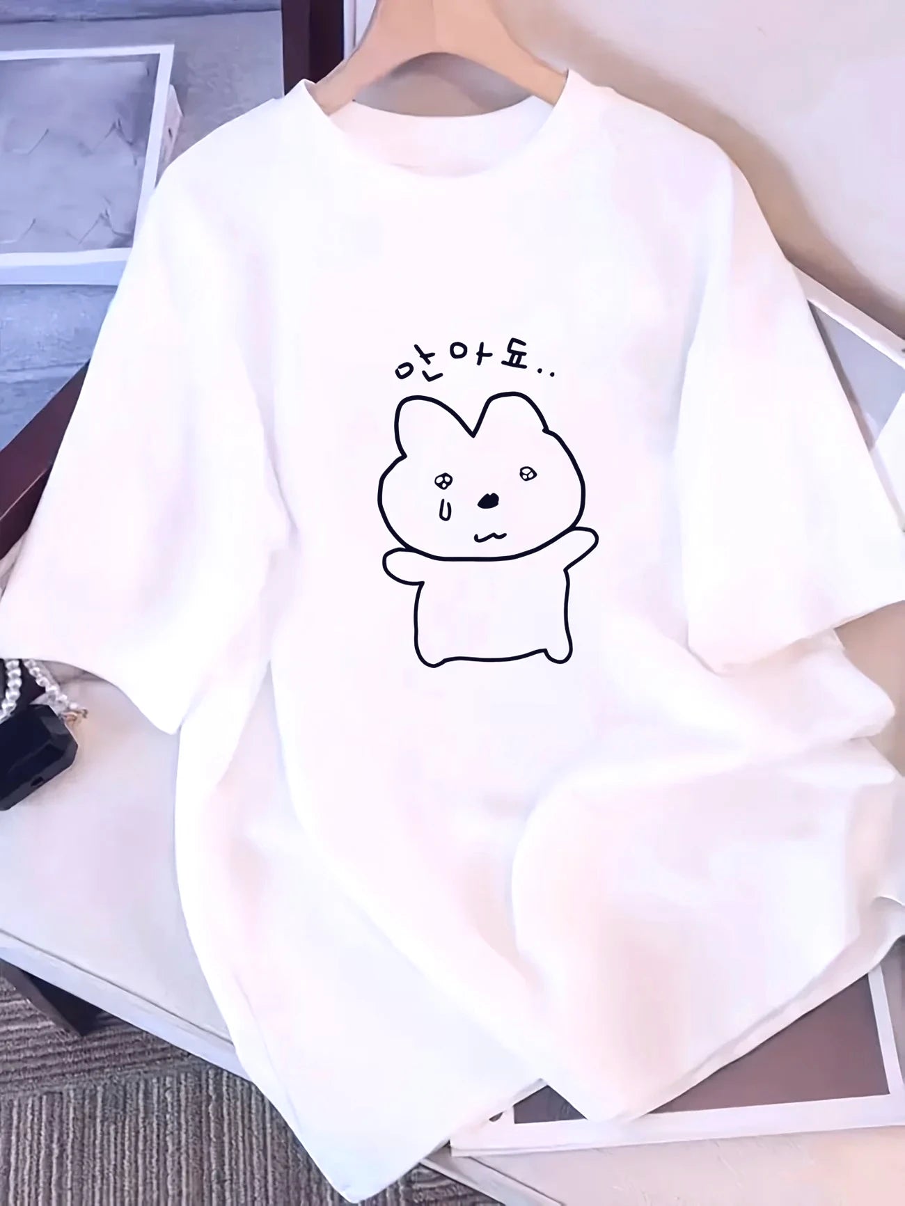 Funny Korean Hug Me T-Shirt Women Sad Bunny Rabbit Graphic Tee Harajuku Short Sleeve Casual Y2k Aesthetic Streetwear Mood Tops